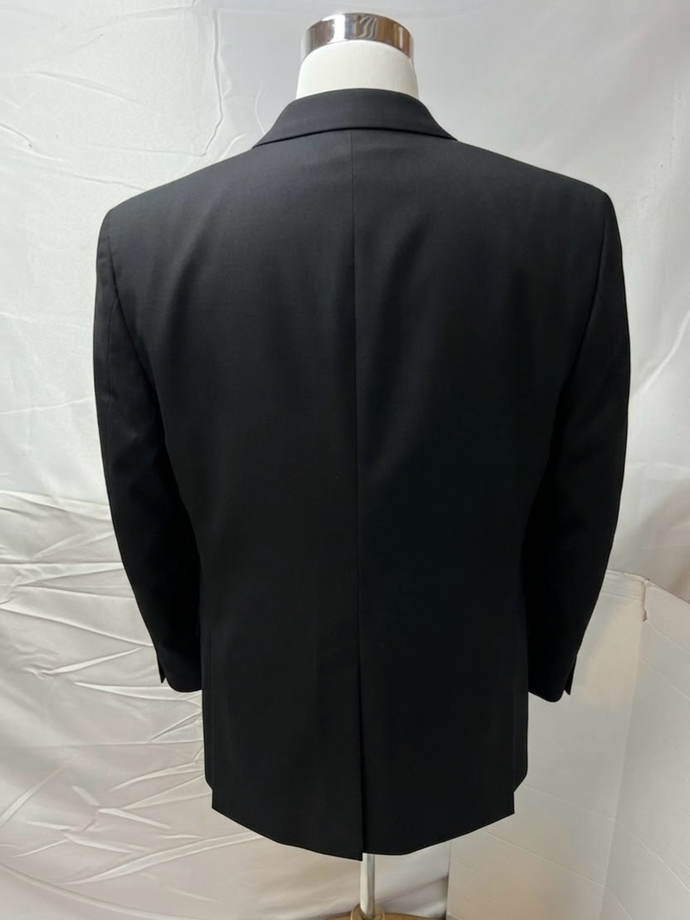 Jos. A. Bank Men's 46R Blazer Jacket 40x32 Pants Black Tuxedo Suit - Picture 6 of 13